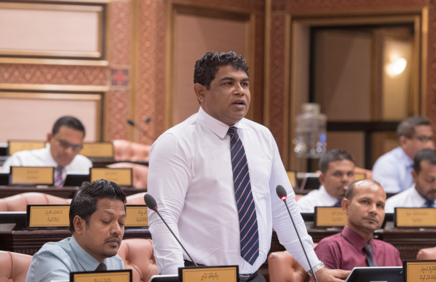 ވެންޓިލޭޓަރު މައްސަލައިގައި ދައުވާ ނުކުރަން ނިންމި ސަބަބު ސާފުކޮށްދޭންޖެހޭ: ބޮންޑާ