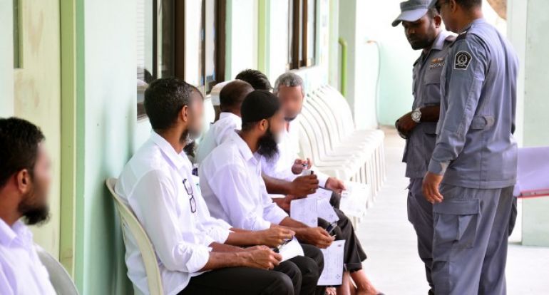 މާލެ ޖަލުގައި ބަންދުކޮށްފައި ހުރި ބިދޭސީއެއް އައިޖީއެމްއެޗްގައި ފަރުވާ ދެމުންދަނިކޮށް ނިޔާވެއްޖެ