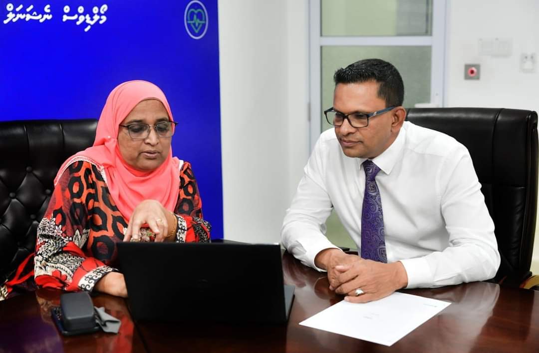 ޔާމީންގެ ފަޅީގައި ހުންނެވި އާޒިމާގެ ތާއީދު ނާޒިމަށް