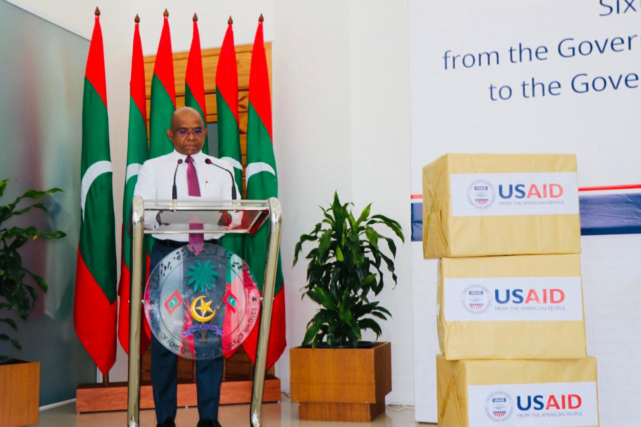 އެމެރިކާއިން ރާއްޖެއަށް 60 ވެންޓިލޭޓަރު ހަދިޔާކޮށްފި