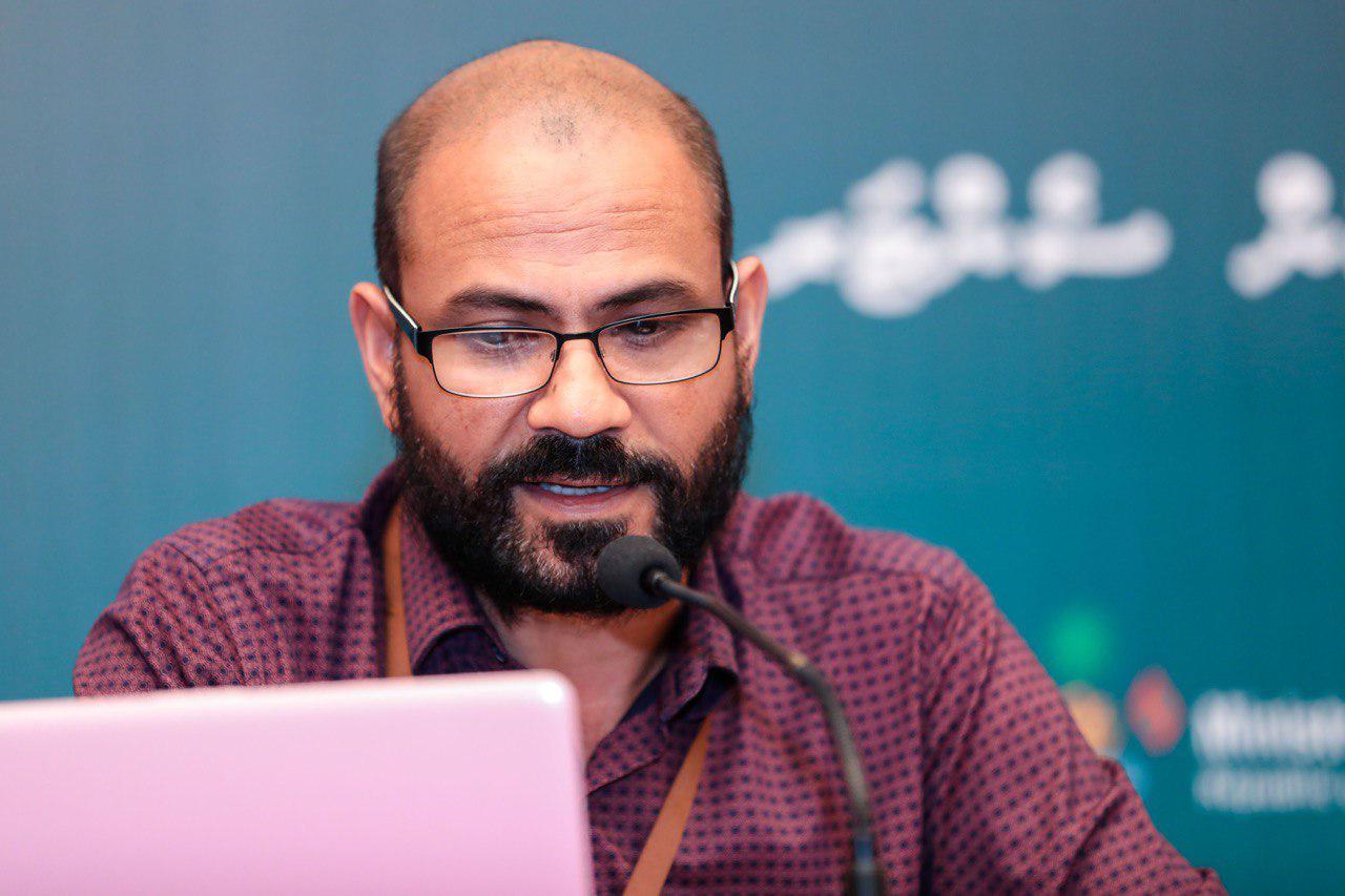 ކޯވިޑް-19: ބަލިޖެހޭ މީހުންގެ އަދަދު ދުވާލަކު ހުންނާނީ 30 އާއި 50 އާއި ދެމެދުގައި- ޑރ. އަފްޒަލް