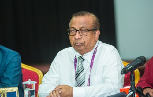 އެތެރެހަށި ކޮނެލައިފިއްޔާ ފެންނާނީ އެމްޑީޕީ؛ މަގާމުން ވަކިކޮށް އެއްލާލަން އުޅުނީ އެމީހުން: ފުއާދު