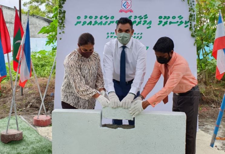 ސްކޫލްތައް އެއްދަންފަޅިއަށް ބަދަލުކުރުމުގައި އޮތް ގޮންޖެހުމަކީ ޖާގައިގެ ދަތިކަން: ނައިބް ރައީސް