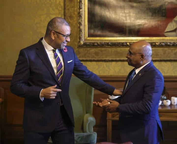 ރާއްޖޭގެ ކަނޑުމަސް އިނގިރޭސިވިލާތަށް އެތެރެކުރުމުގައި ދިމާވާދަތިތައް ހައްލުކުރަން މަޝްވަރާކޮށްފި