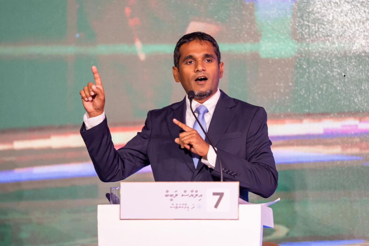 ދިވެހި އަސްކަރިއްޔާގެ މައްޗައް އެއްވެސް ބަޔަކަށް ބާރެއް ނުފޯރުވޭނެ: އިލްޔާސް