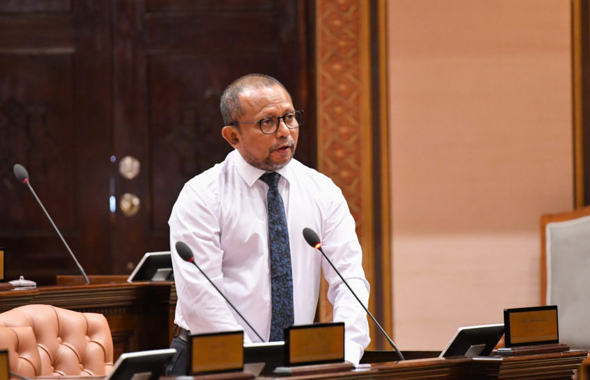 ޝަމީމް ވަކިކުރަން ވޯޓު ނުދިން އެމްޑީޕީ މެންބަރުންނަށް އުންމަތް މަލާމާތް ކުރާނެ: މުސްތޮ