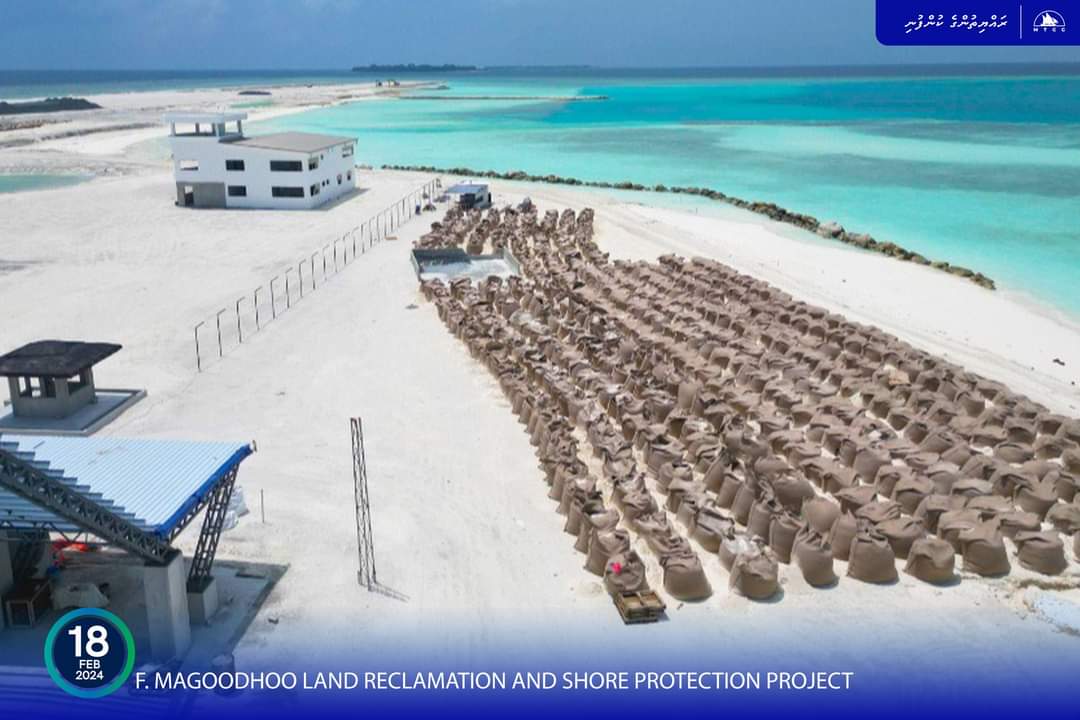 މަގޫދޫ ބިން ހިއްކުމާއި ގޮނޑުދޮށް ހިމާޔަތް ކުރުމުގެ މަސައްކަތުގެ 50 އިންސައްތަ ނިމިއްޖެ