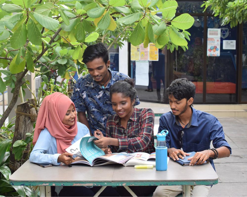 ހުއްދައާ ޚިލާފަށް ކޯސްތައް ހިންގާ ފަރާތްތަކާމެދު ފިޔަވަޅު އަޅާނެކަމުގެ އިންޒާރު އެމްކިއުއޭއިން ދީފި