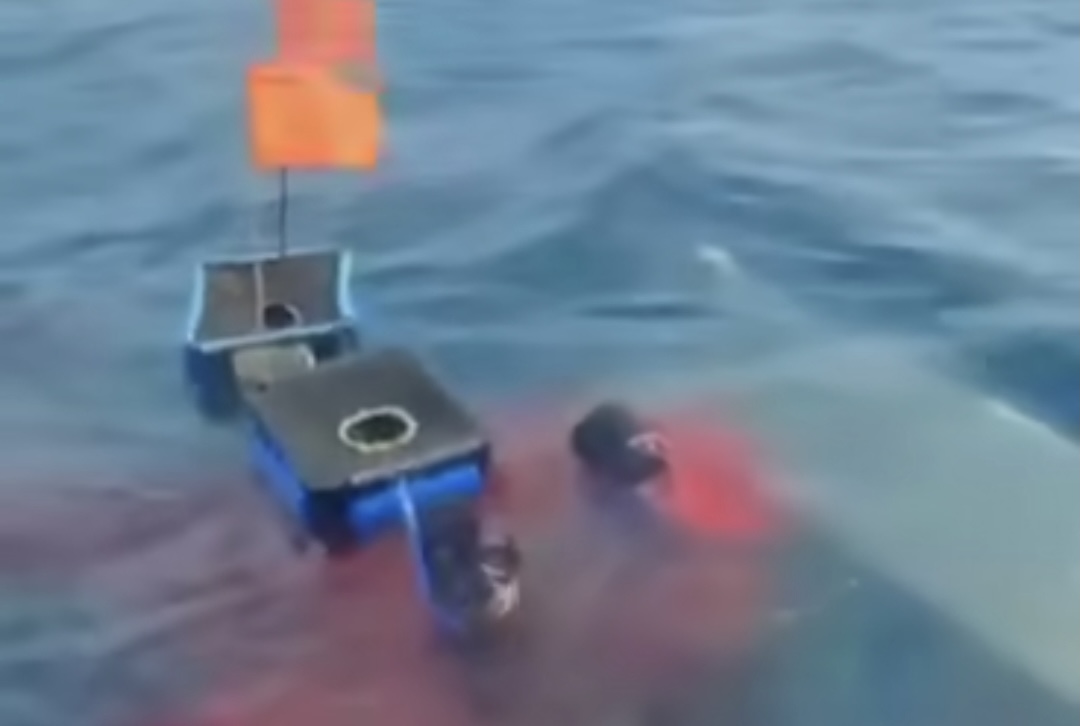 ފާނަ ބާނަން އޮތް މީހާގެ ގައިމަތިން ދިޔަ ލޯންޗު ދުއްވި ކައްޕި ހައްޔަރު ކޮށްފި