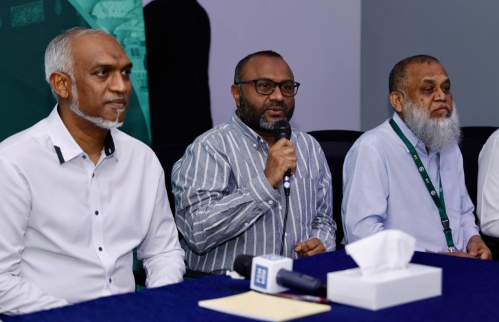 ހައްޖުގައި ތިބޭ މުއްދަތު 15 ދުވަހަށް ކުރުކޮށްލިކަމަށްބުނެ ފަތުރަނީ ދޮގެއް: ޝަހީމް