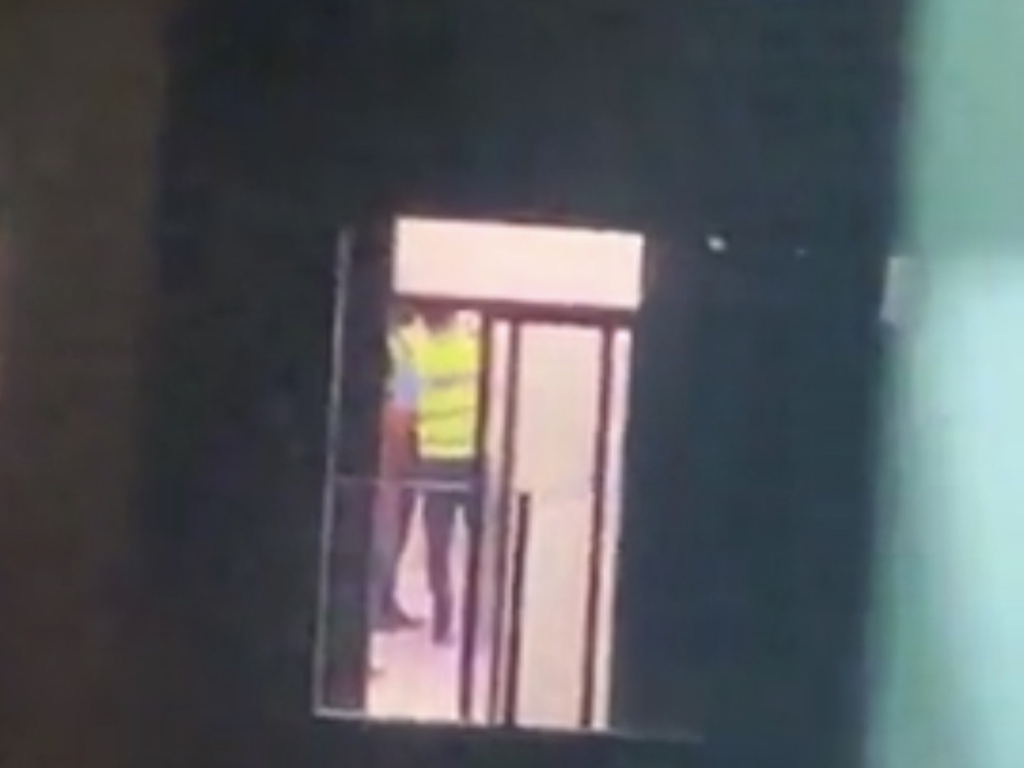 ހިޔާ ފްލެޓެއްގައި އެއްޖިއްސުން ގުޅުން ހިންގި ދެމީހުން 8 ދުވަހަށް ބަންދުކޮށްފި