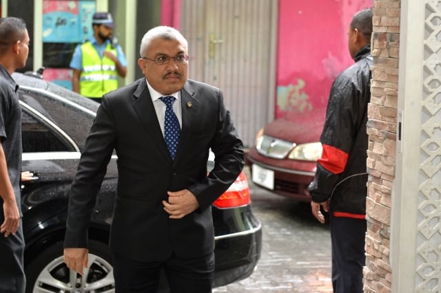 ކުރީގެ ވަޒީރުން މަޖިލީހަށް ހާޒިރުކޮށްފައިވަނީ ސަބަބެއްވެސް ނާންގާ