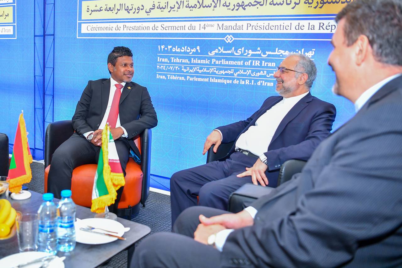 އީރާނުގެ އިންތިޚާބީ ރައީސް ހުވައިކުރެއްވުމުގެ ރަސްމިއްޔާތުގައި ނައިބު ރައީސް ބައިވެރިވެވަޑައިގަންނަވަނީ