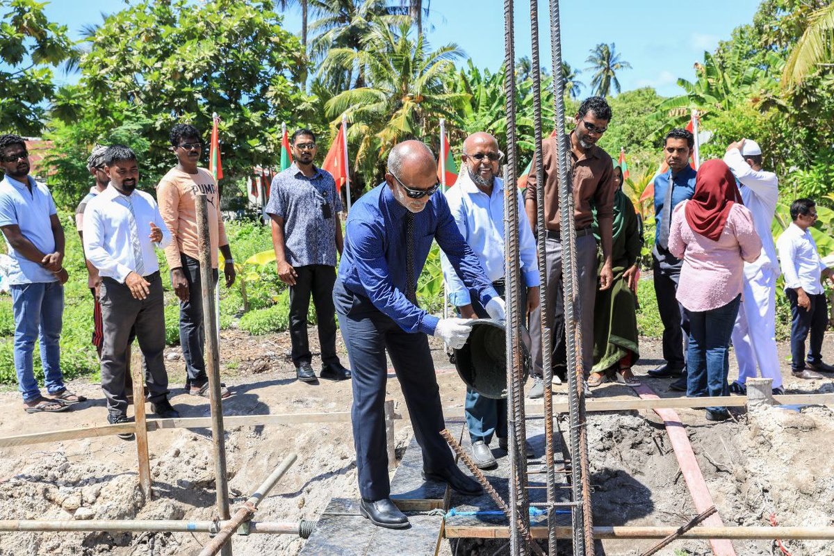 ކޮނޑޭގައި ސަރުކާރުން ބިނާކުރާ މިސްކިތުގެ މަސައްކަތް ފަށައިފި