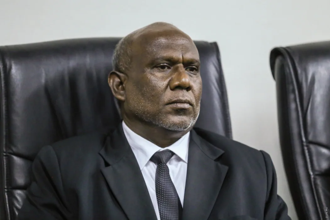 ސިވިލް ކޯޓުގެ އިސްގާޒީ ރިޓަޔާކުރައްވަނީ