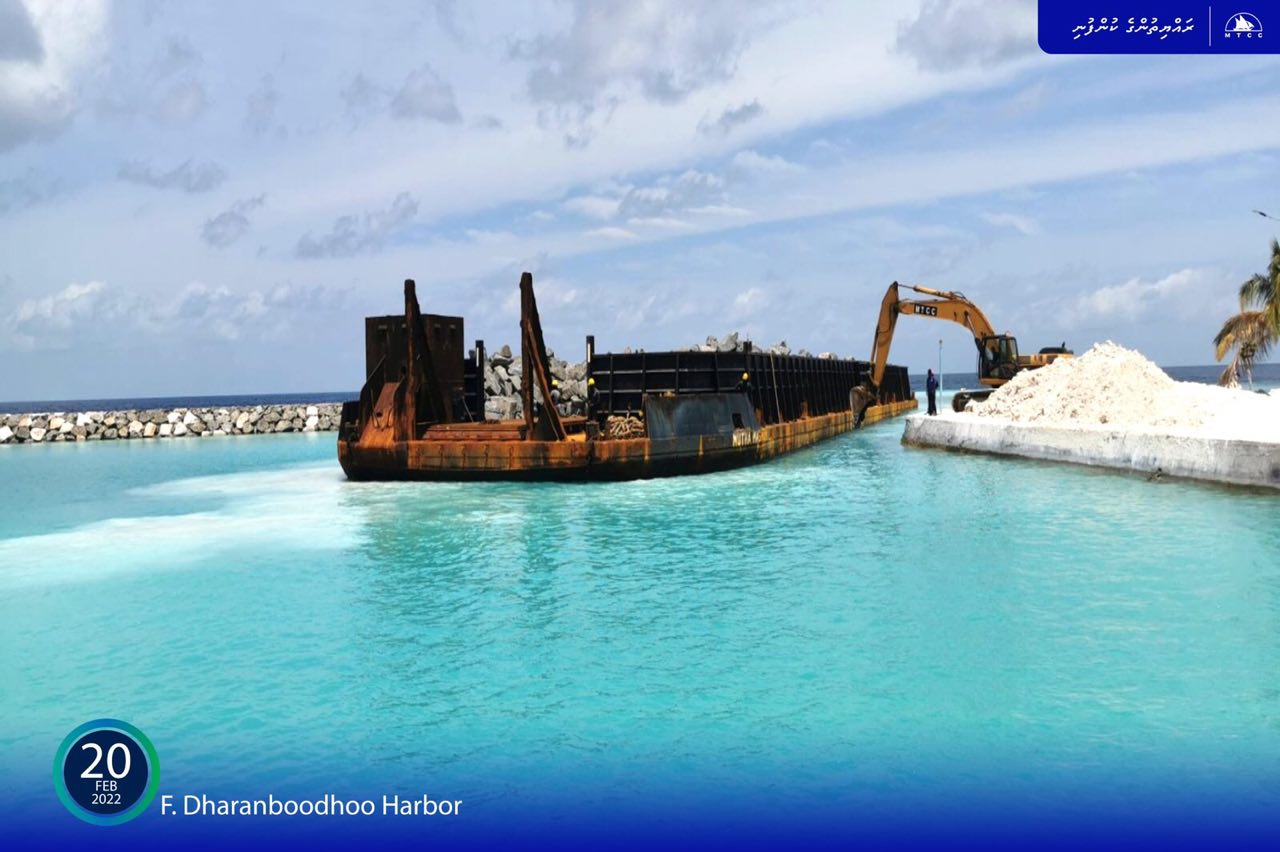 ދަރަނބޫދޫ ބަނދަރު: ބޮޑުހިލައިގެ އެންމެފަހު ޝިޕްމަންޓް ރަށަށް