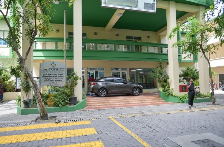 ރާއްޖޭގެ ކްރެޑިޓް ރޭޓް ދަރަނި ނުދެއްކޭ ހާލަތުގައި؛ ސަރުކާރުން ބުނަނީ އެރޭޓް ބަލައި ނުގަންނާނެ ކަމަށް