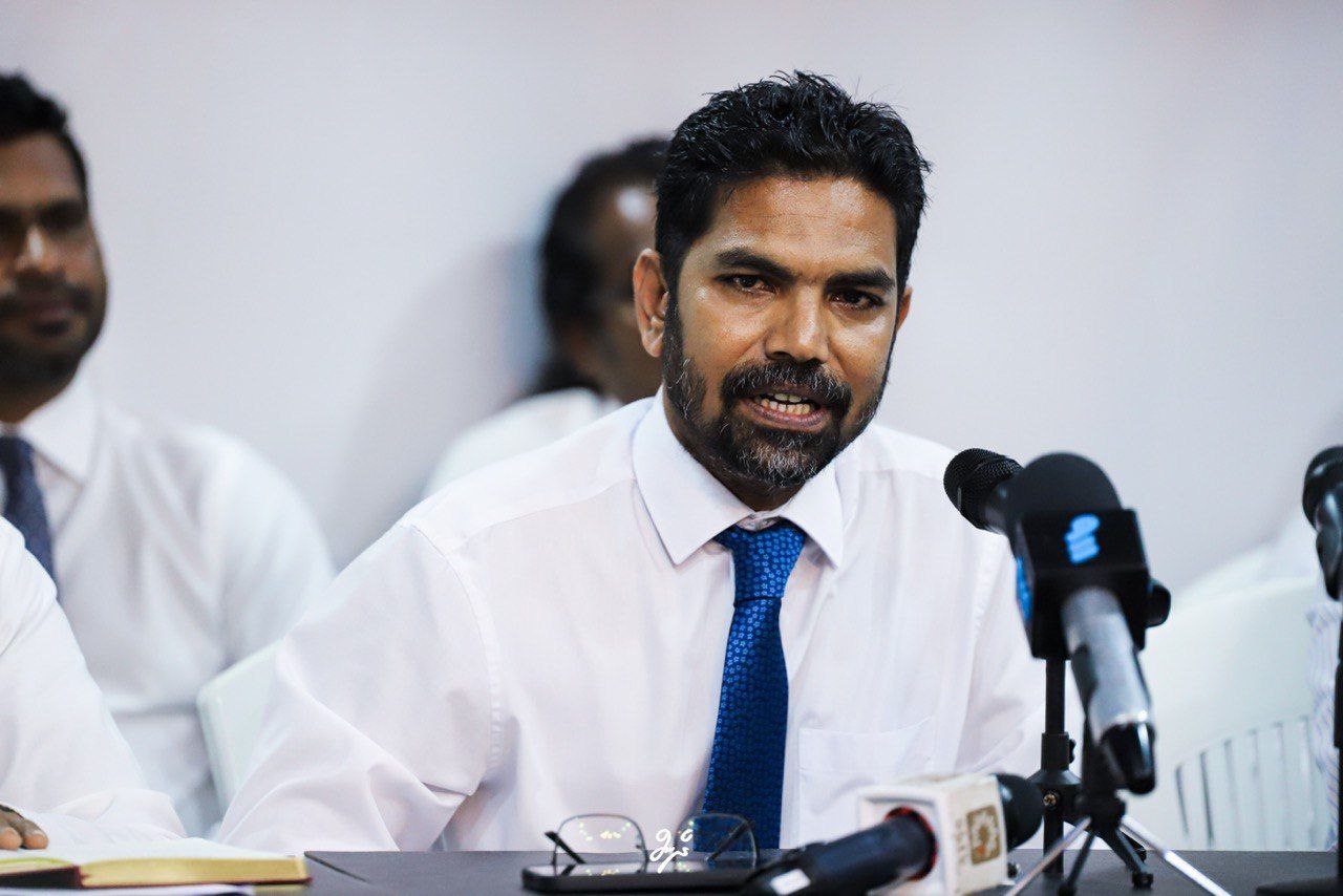 މިއީ ވެރިކަން ކުރި މީހެއްގެ ކިބައިން ފެންނަން އުއްމީދުކުރި ކަމެއްނޫން: ޝިފާޒް