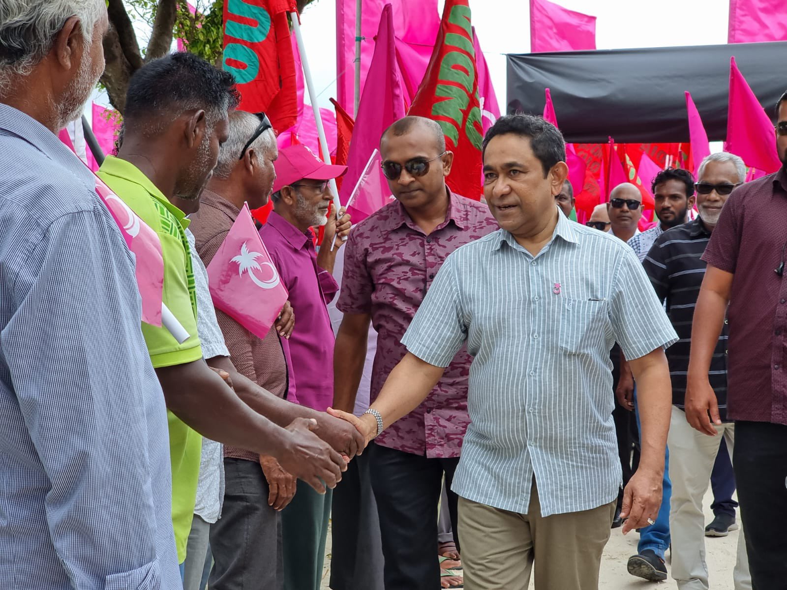 ޔާމީންގެ ޝަރީއަތް އަވަސް އަރުވާލައިގެން ކުރިއަށް ގެންދާ މައްސަލަ މަޖިލީހަށް ހުށައަޅައިފި