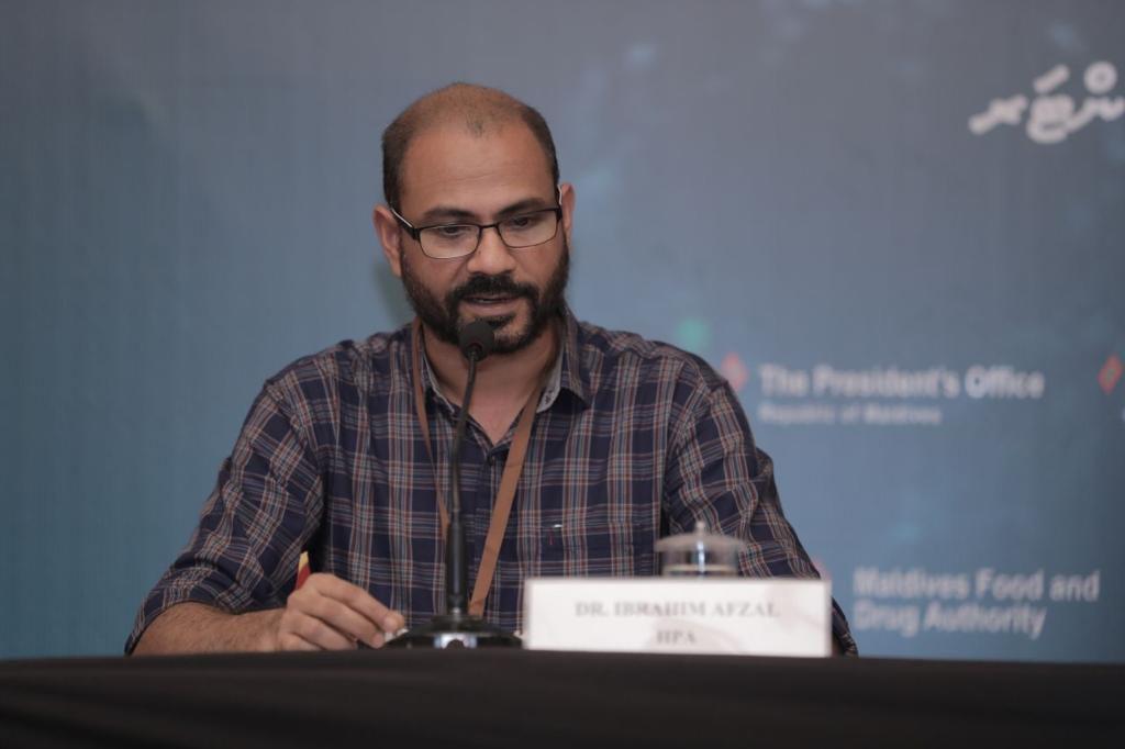 ކޯވިޑް-19: ޤައުމަށް ފޮނުވާލަން އުޅުނު ބަންގްލަދޭޝް ތިން މީހަކު ޕޮޒިޓިވް ވެއްޖެ