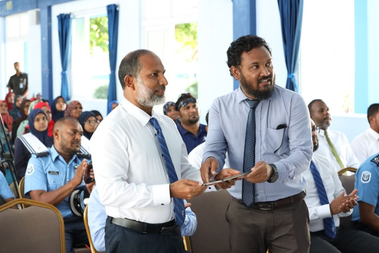 މުލަކަތޮޅުގައި އަވައްޓެރި ފުލުހުންގެ ޚިދުމަތް ރަސްމީކޮށް ފަށައިފި