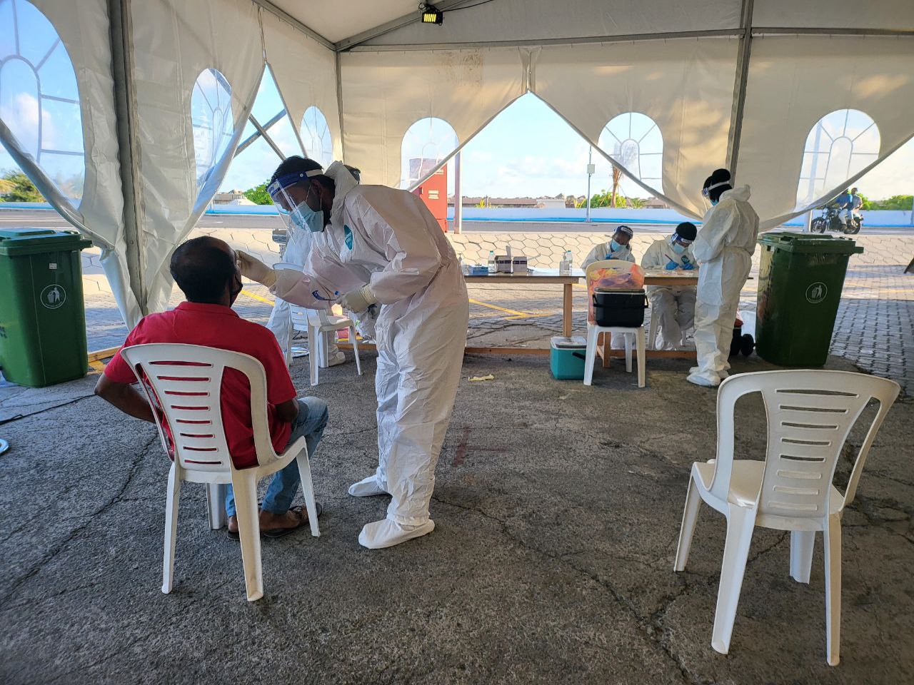 ކޮވިޑް-19: ޖުމްލަ 656 މީހަކު މިއަދު ޕޮޒިޓިވް