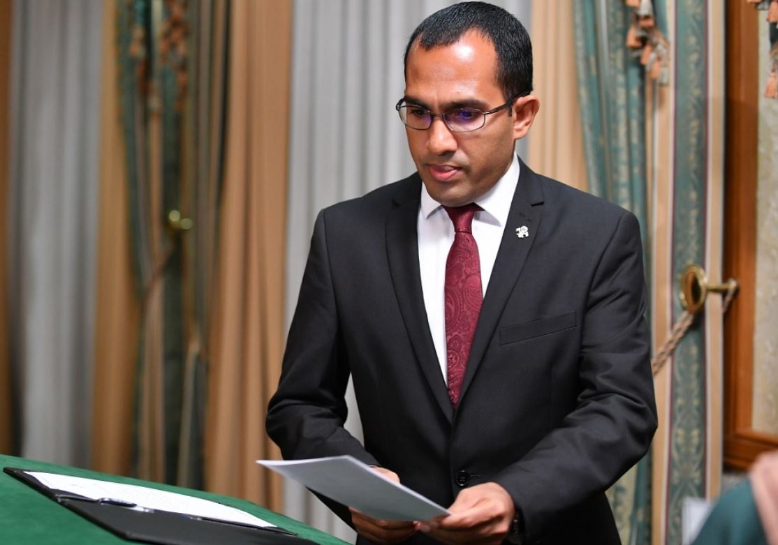 ރައީސް ނަޝީދުގެ ނިންމެވުމާއެކު އަވަސް އިންތިޚާބެއް ބާއްވަންޖެހޭ: މަލީހް