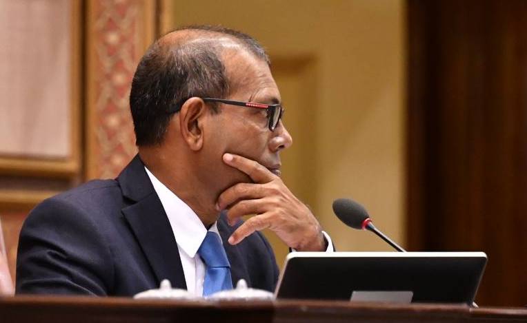 ނަޝީދާއި އީވާގެ މައްސަލައިގައި ގޮތް ނިންމަން ވަގުތު ދިނުމަށް މަޖްލީސް މެދުކަނޑާލައިފި