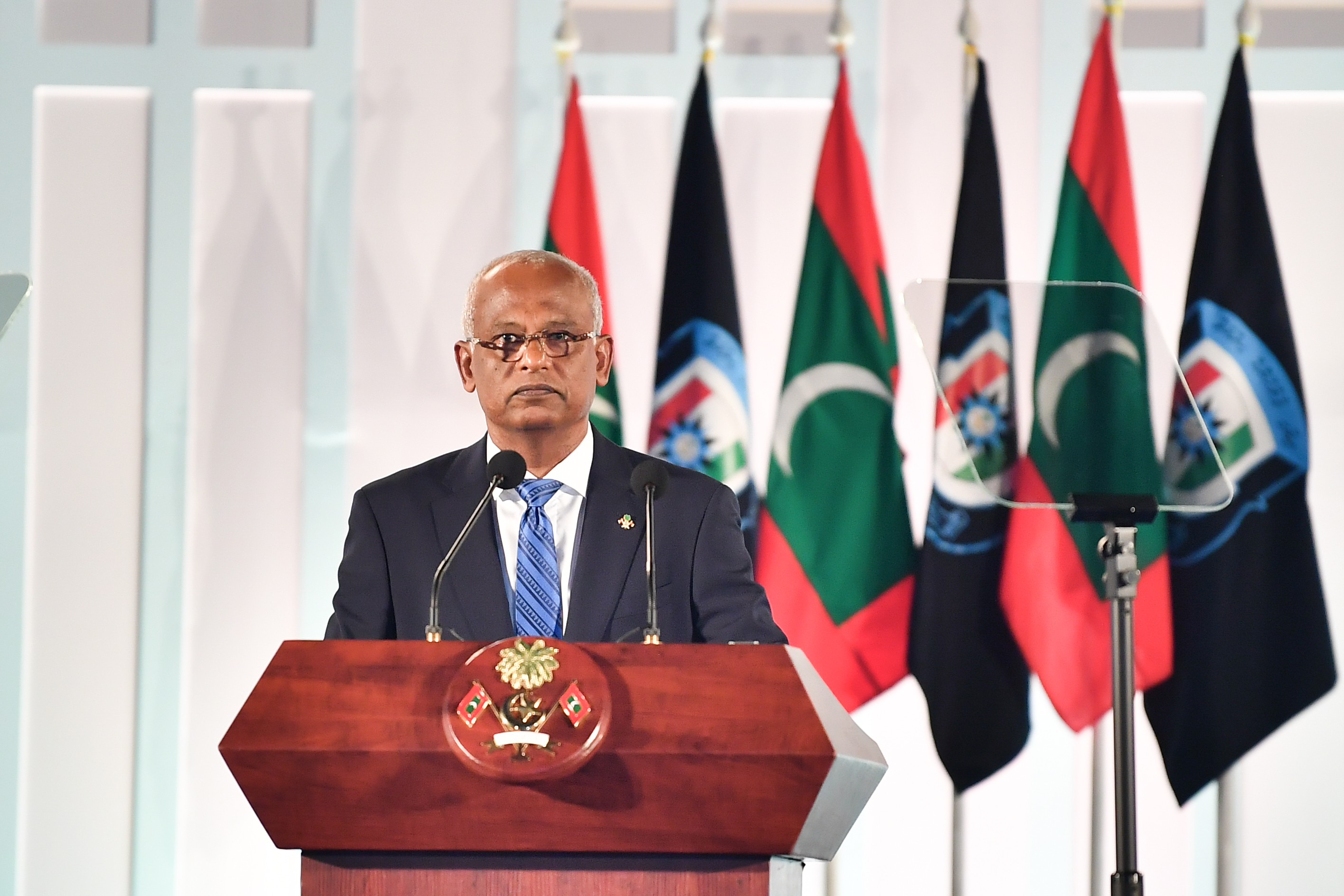 ވަގުތު ނެގިޔަސް ތަޙުޤީޤު ފުރިހަމަކުރުމަކީ، ޢަދުލު އިންޞާފަށް މުހިއްމުކަމެއް: ރައީސް