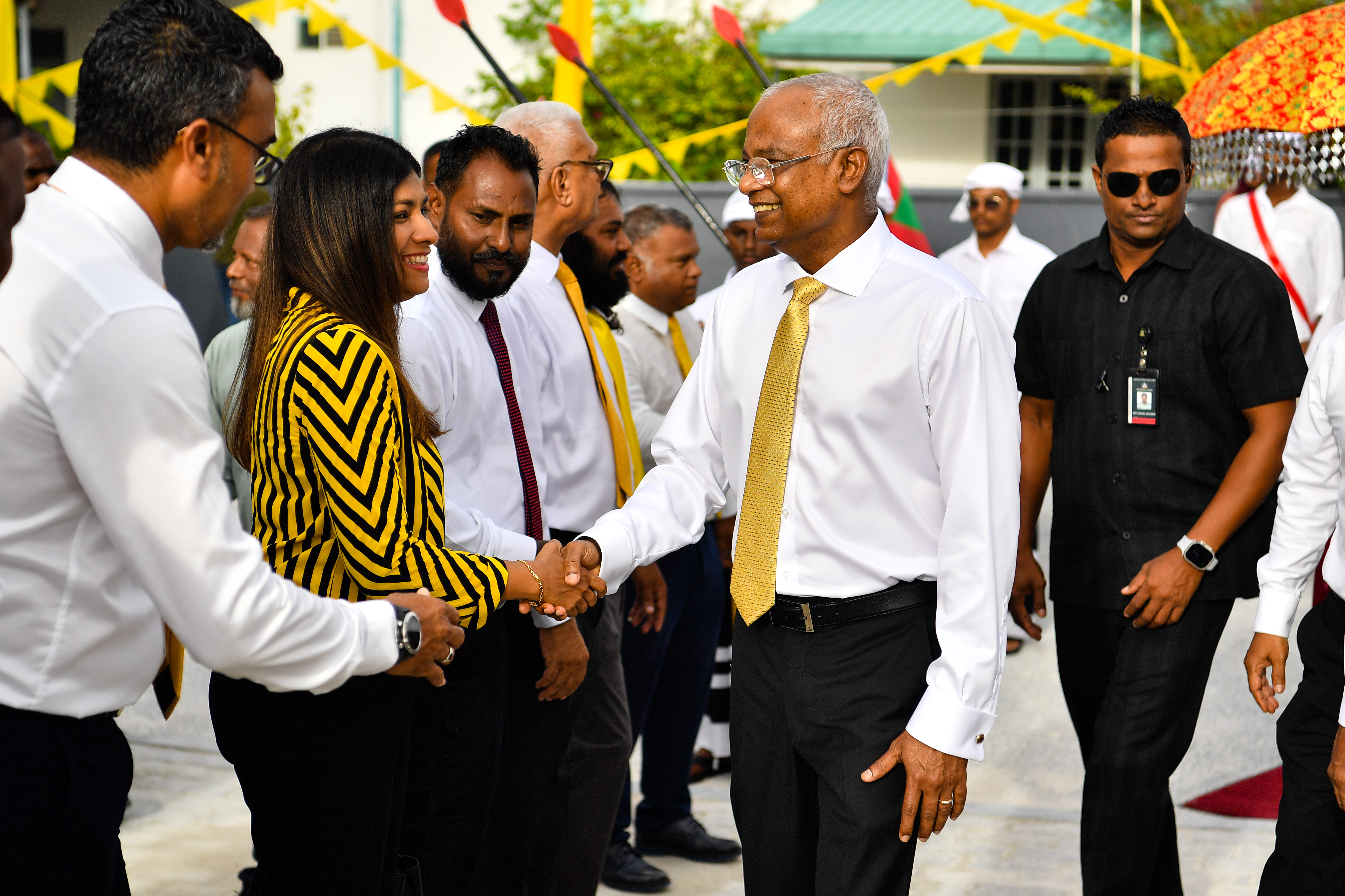 ރައީސަށް ދެވަނަ ދައުރެއް ދޭންނުޖެހޭ އެއްވެސް ސަބަބެއް ނެތް: ރޮޒެއިނާ