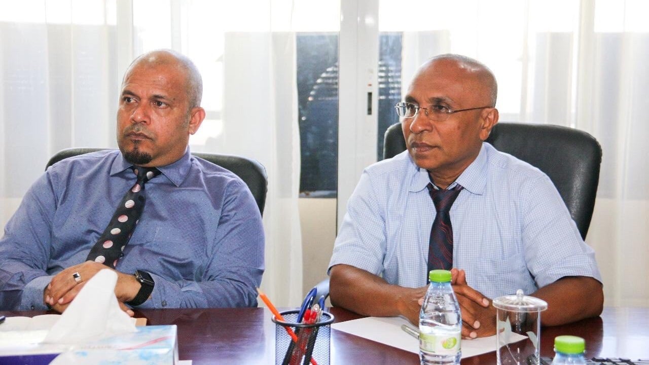 ވަކި މީހަކަށް ވޯޓު ނުލާން ނުބުނެވޭނެ - އީސީ ޝަރީފް