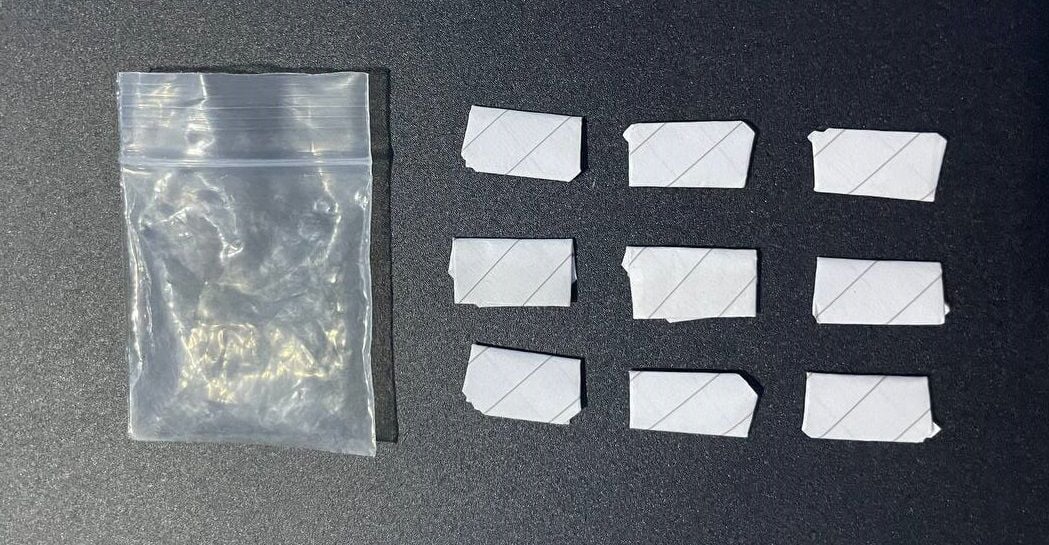 މަސްތުވާތަކެތީގެ ދެ މައްސަލައެއްގައި ދެ މީހަކު ހައްޔަރުކޮށްފި