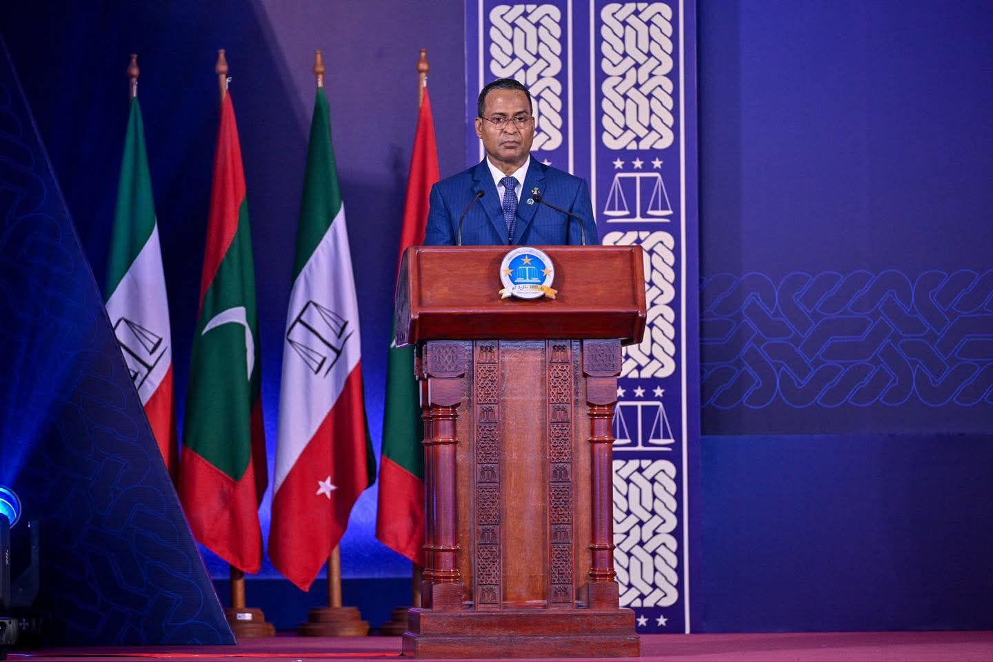 6 އަހަރަށްވުރެ ގިނަ ދުވަސްވީ 13،032 މައްސަލަ ކޯޓުތަކުގައި އެބައޮތް: އުއްތަމަ ފަނޑިޔާރު