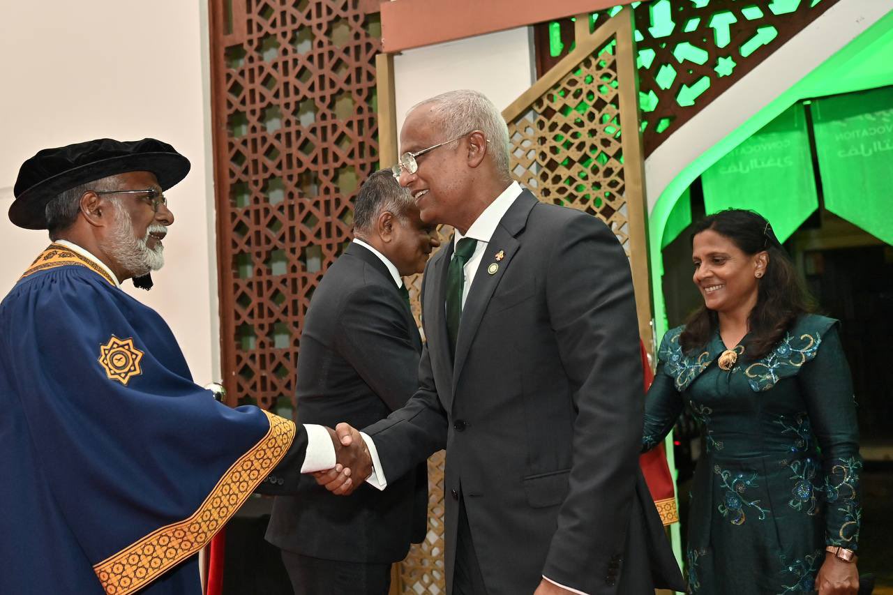 އަމާޒަކީ އިސްލާމީ ޔުނިވަރސިޓީއަކީ ދީނީ ޢިލްމު ފަތުރާ މިސަރަޙައްދުގައިހުރި އެންމެބޮޑު މަރުކަޒަށް ހެދުން: ރައީސް