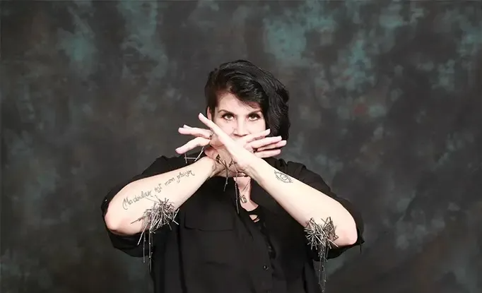 ހަށިގަނޑުގައި ވަޅިއެއް ތަތްވުމުން ގިނަބަޔަކު ސިހިއްޖެ!