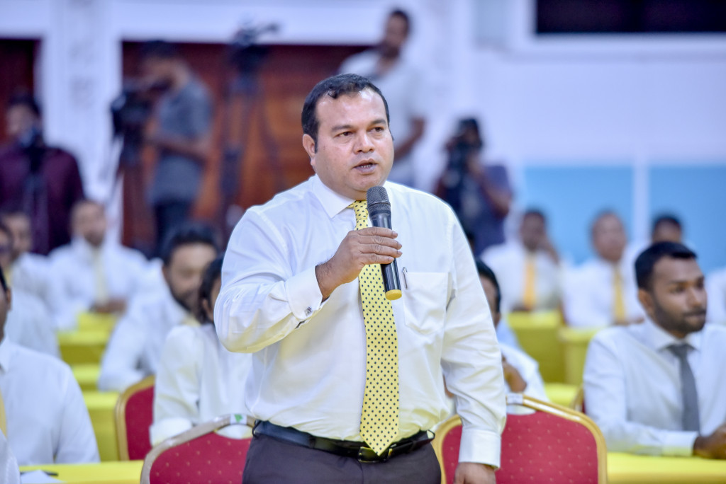 މަޖިލީހުގައި އެބަތިބި އެމްޑީޕީގެ މެމްބަރުންކަން ޔަގީންނުވާ ބޭފުޅުން: އަސްލަމް