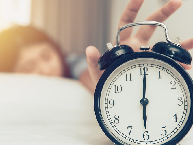 ފަަތިހާ ހޭލުމުގެ އާދަ އަށަގަންނާނީ ކިހިނެއް؟