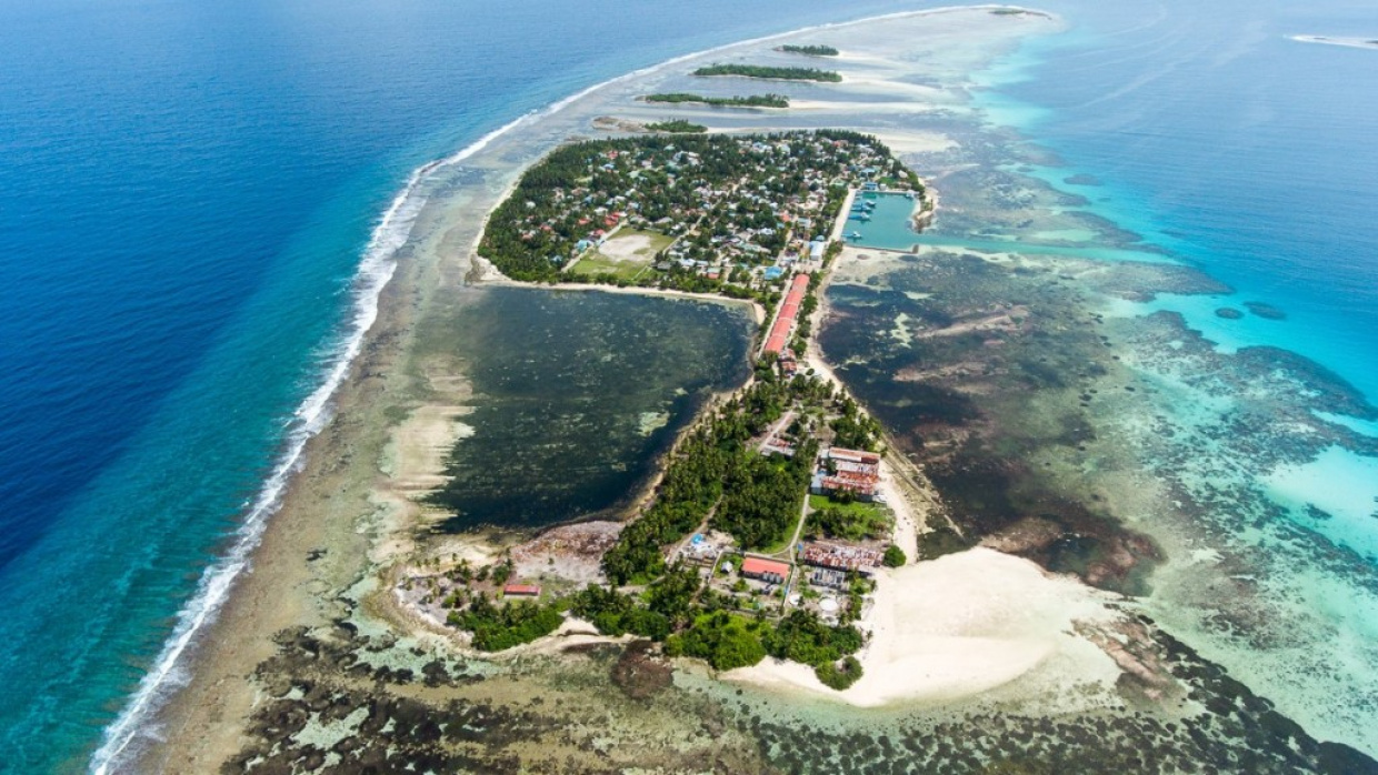 ކަނޑުހުޅުދޫ ފަޅުތެރޭގައި މީހަކު މަރުވެފައި އޮއްވާ ފެނިއްޖެ