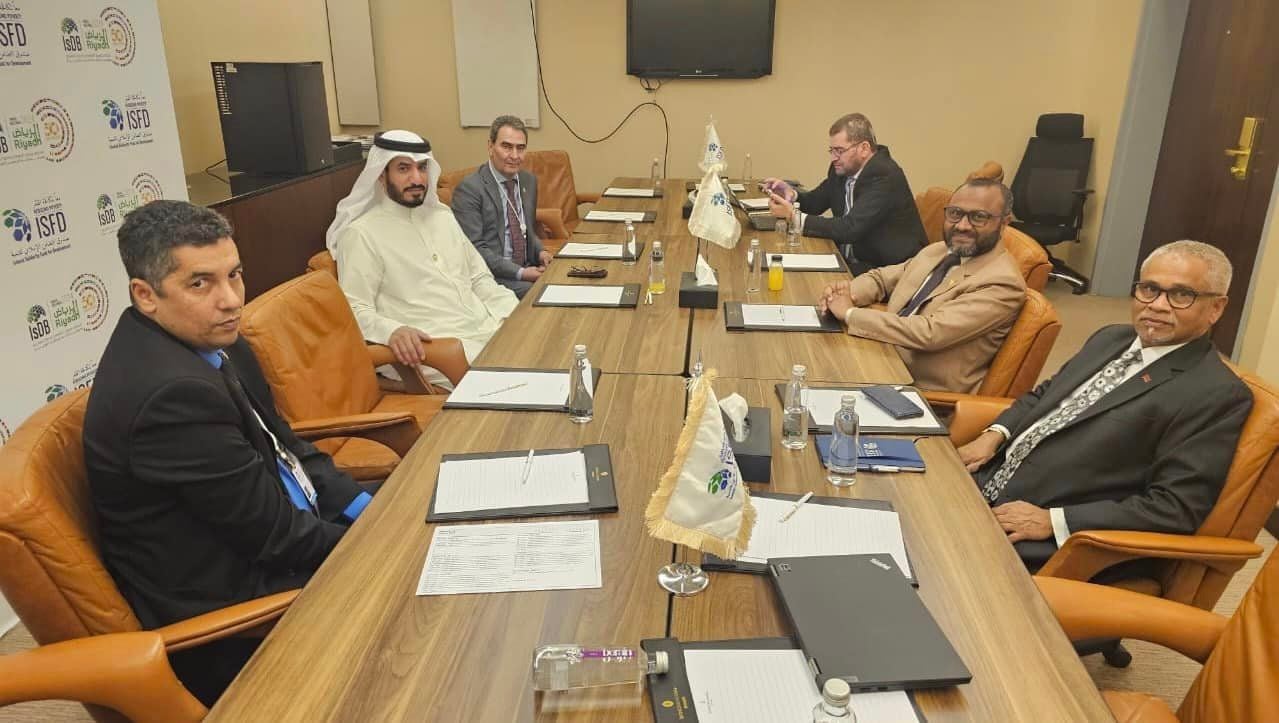 ޒަކާތު ހައުސް ތަރައްގީ ކުރުމާއި ގުޅޭގޮތުން ކުވެއިތާއިއެކު މަޝްވަރާކޮށްފި