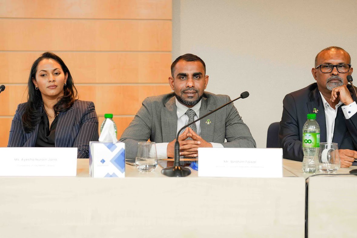 އިންޑިއާއިން ފަތުރުވެރިން ރާއްޖެ އަންނަން މިނިސްޓަރ ފައިސަލްގެ ދައުވަތެއް!