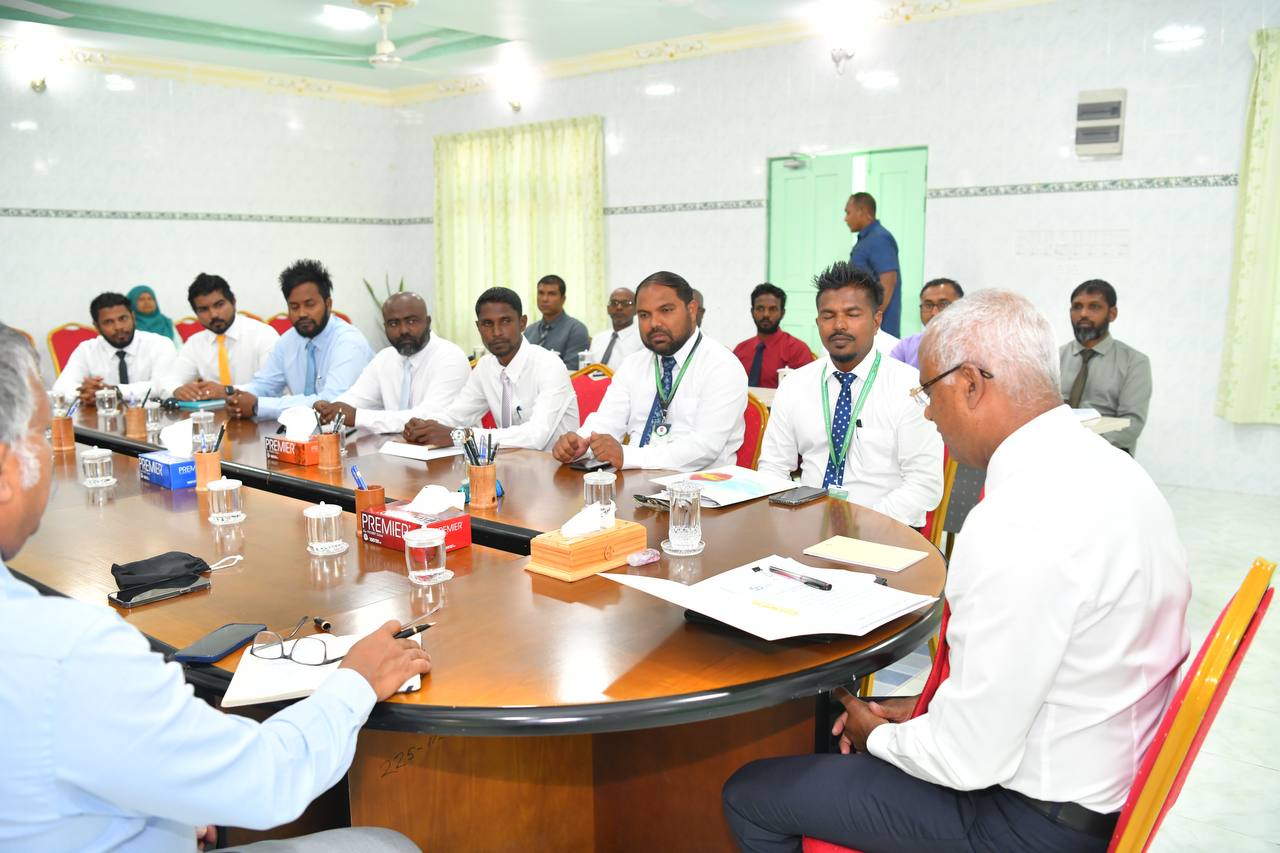 ހއ. އަތޮޅުގެ ތަރައްޤީިއާ ގުޅޭގޮތުން ރައީސުލްޖުމްހޫރިއްޔާ މަޝްވަރާކުރައްވައިފި