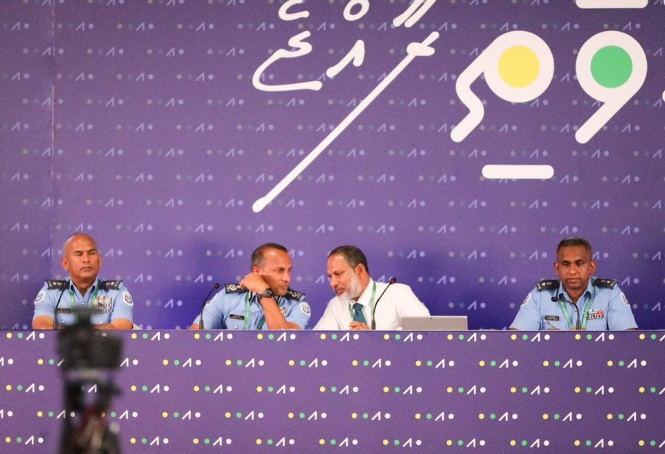 އައްޑޫގައި 13 ގޭންގެއް ހިންގާ: ފުލުހުން