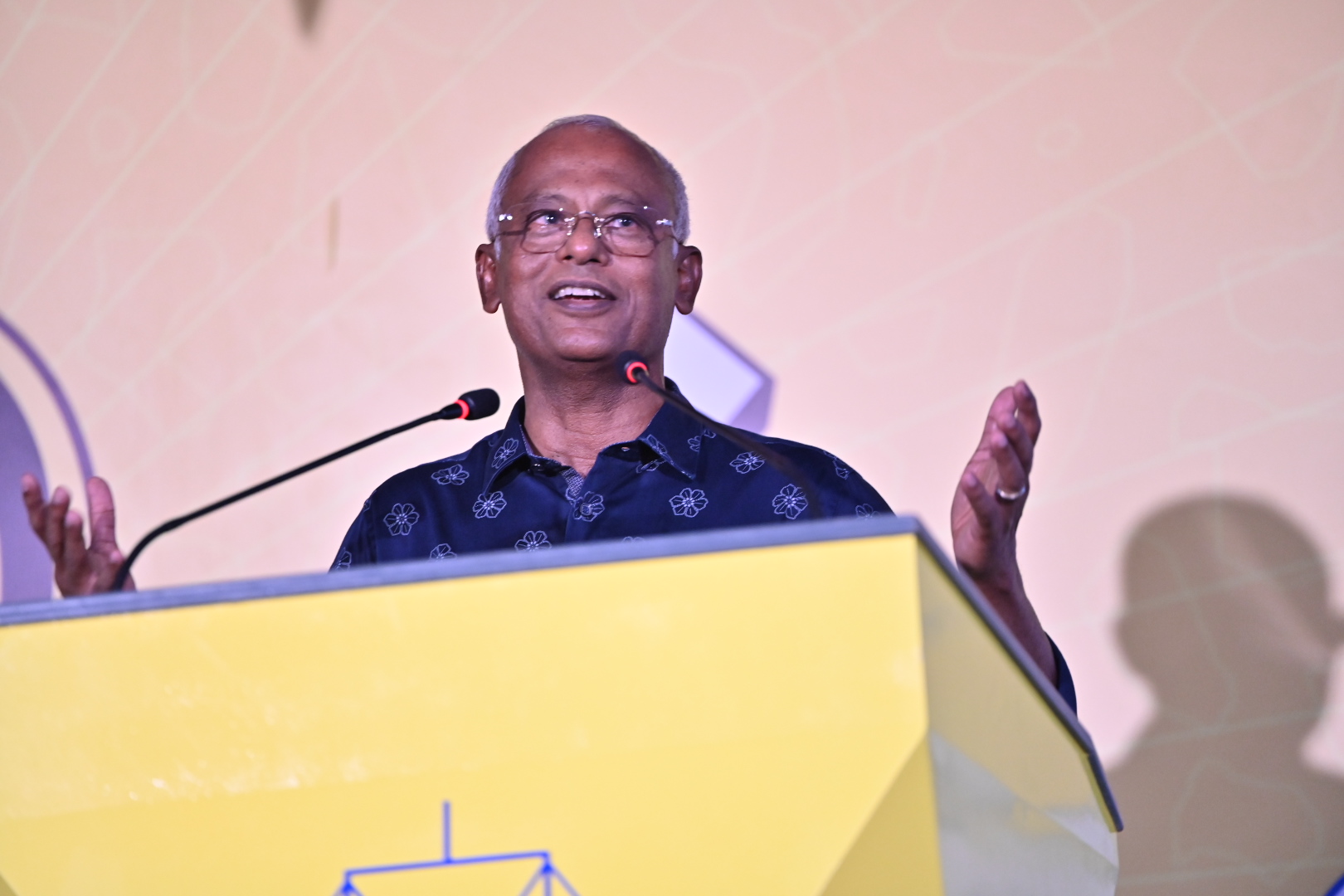 ރައްޔިތުންގެ ތަރައްގީއަށްޓަކައި ކުރާ ވެރިކަމެއް އަޅުގަނޑު ކޮށްދޭނަން: ރައީސް