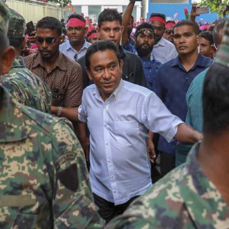 މާފުށި މޮނިޓަރިންގައި އޮތުމުން ރައީސް ޔާމީން ގެއަށް ބަދަލުކޮށްދިނުމަށް ގޮވާލައިފި