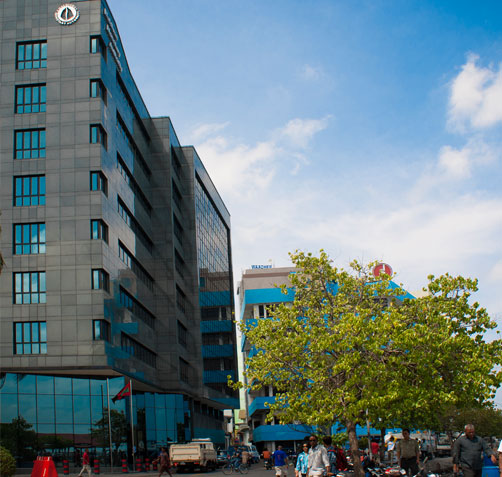 ބޭރު ފައިސާ ގަނެ ވިއްކުމުގެ ލައިސަންސް ދޫކުރުން ވަގުތީ ގޮތުން ހުއްޓާލައިފި