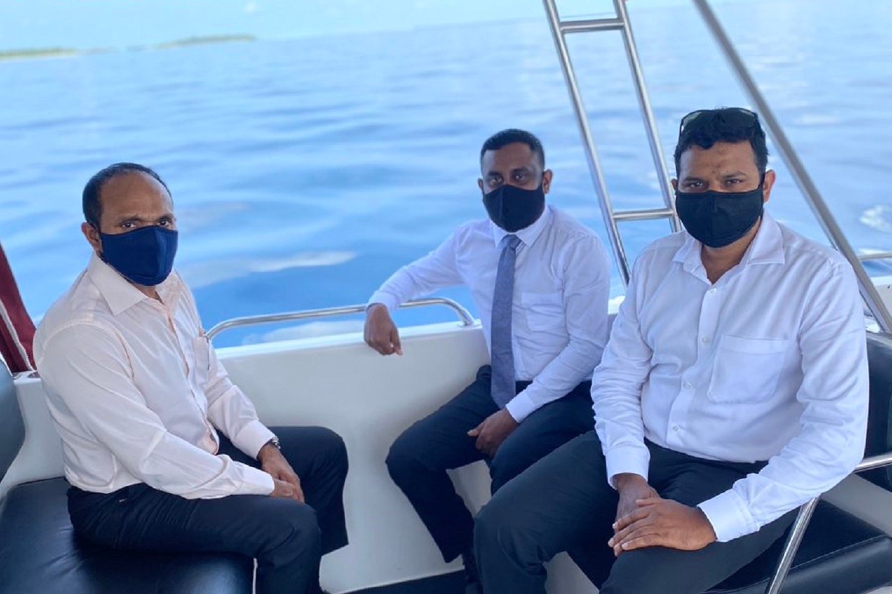 ޔާމީންގެ ވަކީލް ޝިޔާޒަށް ސަރުކާރުގެ އިސް މަގާމެއް ދީފި