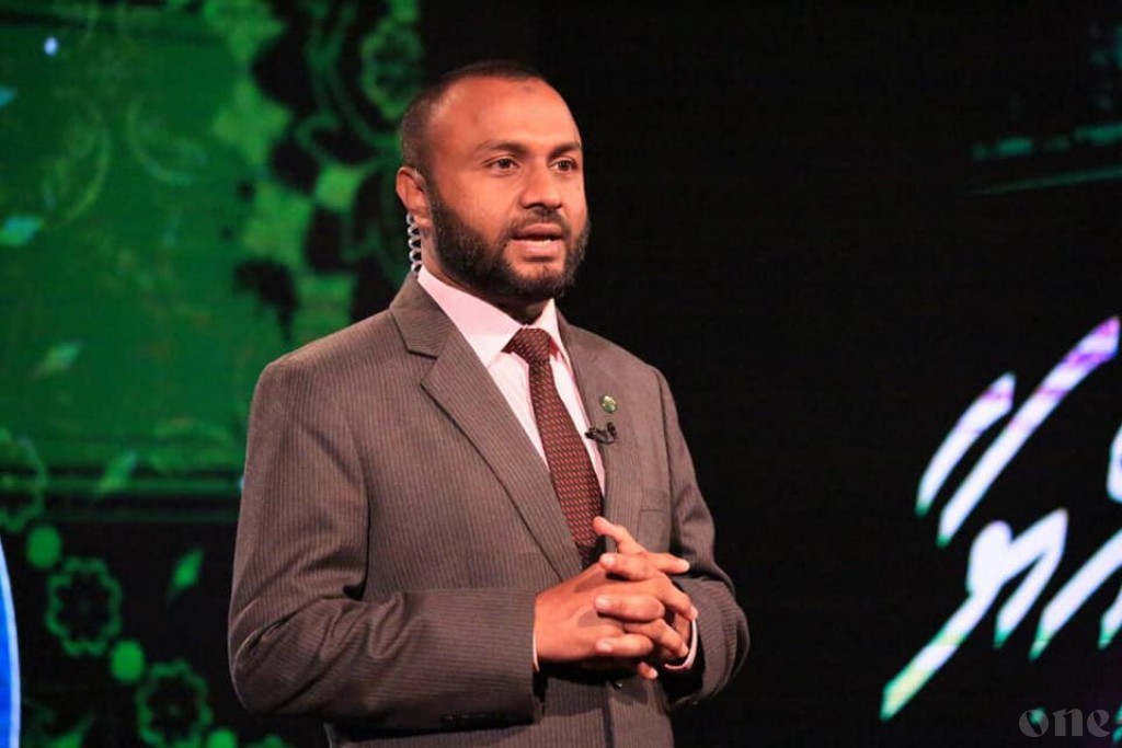 ރަނގަޅު ގޮތަކީ ހާފިޒުންގެ ދަރަޖަ ތަފާތުކުރުމެއްނެތި ގައުމީ އިނާމު ދިނުން : ޑރ ޝަހީމް