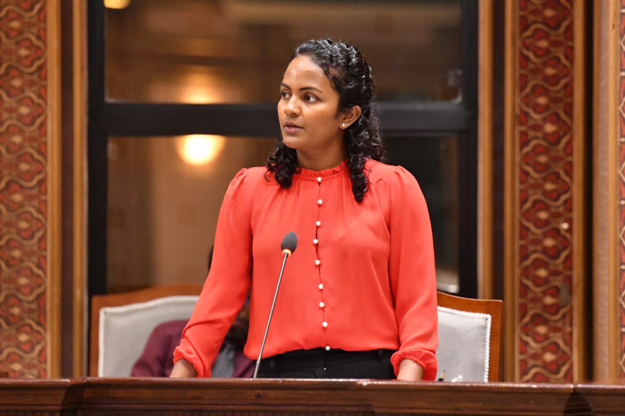 އެފްކޮންސްގެ ޖޫރިމަނާ މާފެއް ނުކުރާނެ