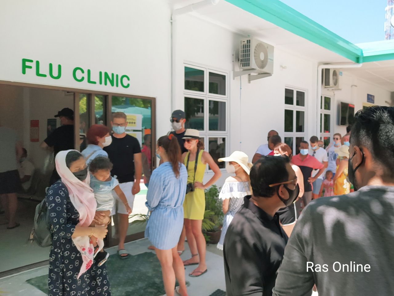 މާސްކް ދަތްދޮޅީގައި، އެއްވުންތައް މަދެއްނުކުރޭ، ކޮވިޑް ފެތުރޭތީ ބަންދުކުރަންވީ ބޯޑަރު!