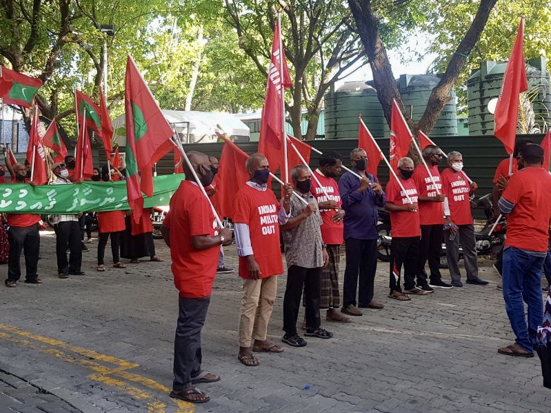 އިދިކޮޅު ކޯލިޝަނުން އަނެއްކާވެސް މަގުމައްޗަށް